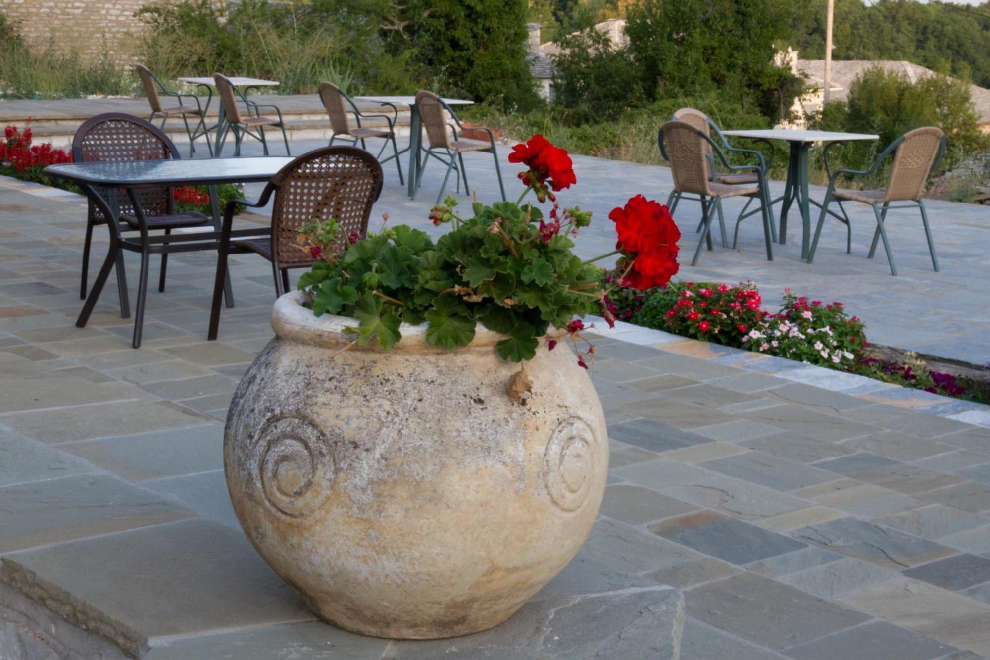 Hotel Monodendri Buitenkant foto