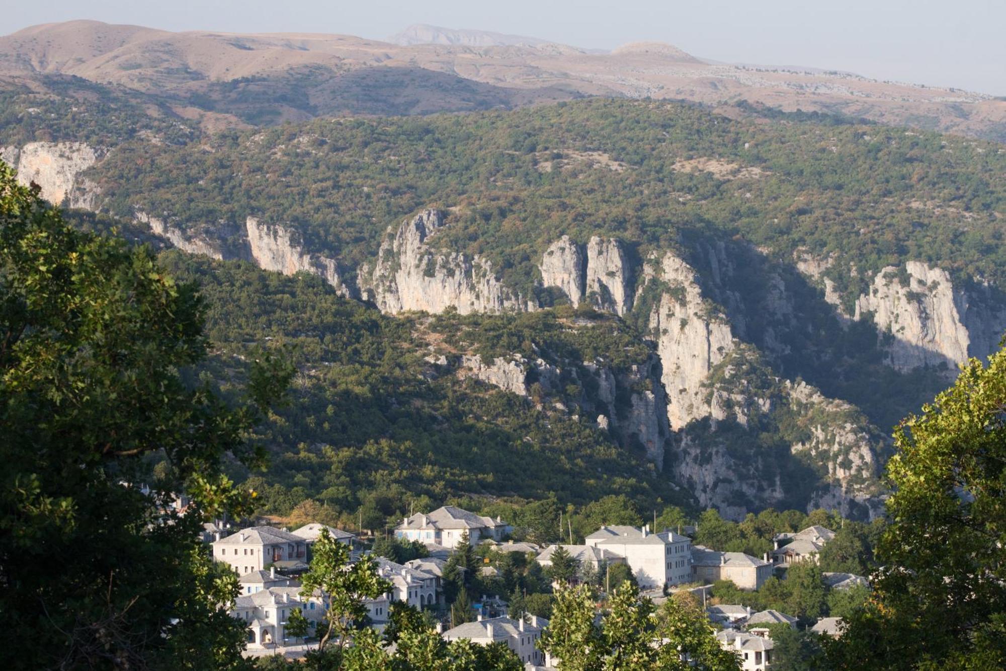 Hotel Monodendri Buitenkant foto